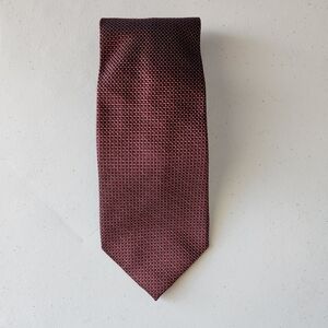 Van Heusen Red Dot Silk Tie